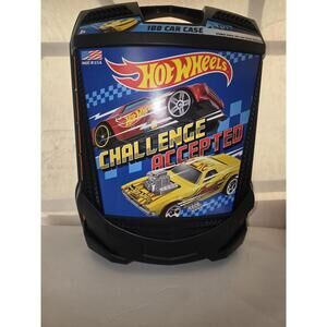 Hot Wheels 100 Car Rolling Storage Case